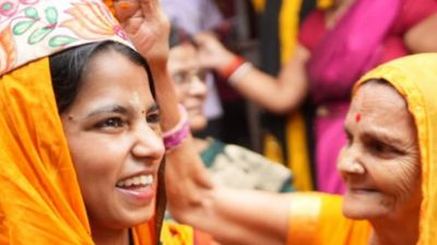 Maithili Thakur को लेकर Axis My India Exit Poll ने कर दी बड़ी भविष्यवाणी, जानिए जीतेगी सीट, या हार रहीं