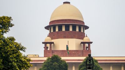 Supreme Court ने ईसाई अधिकारी को धार्मिक कट्टरता के लिए लगाई फटकार, सेना के मूल्यों पर की टिप्पणी