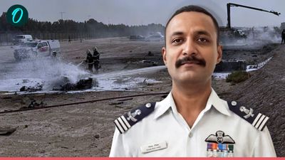 Tejas Crash: दुबई में कैसे हुआ तेजस क्रैश? रिटायर एयरफोर्स अफसर ने किया बड़ा दावा, फाइटर जेट पर भी कही ये बात