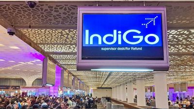 IndiGo Flight Crisis: लगातार नौवें दिन भी कैंसिलेशन जारी, यात्रियों की मुश्किलें बढ़ीं, अब तक के बड़े अपडेट्स