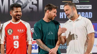 Messi Tour: मेसी के इंडिया टूर में अब नया विवाद! वायरल हुआ हैदराबाद का वीडियो, ट्रांसलेटर ने ये क्या बोल दिया?