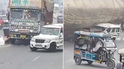 Rampur Accident Viral Video: ओवरलोड ट्रक के नीचे आई बोलेरो, ड्राइवर की मौत, रोंगटे खड़े कर देगा ये CCTV वीडियो