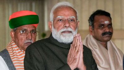 PM Modi: एनडीए बैठक में बिहार की जीत पर पीएम मोदी ने की सीएम नीतीश की सराहना, सांसदों को दी कौन सी सीख?