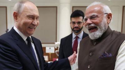 'कोई भी 77 साल पहले वाला हिंदुस्‍तान समझने की भूल न करे', अमेरिका का नाम लिए बिना पुतिन ने दिया कड़ा संदेश 