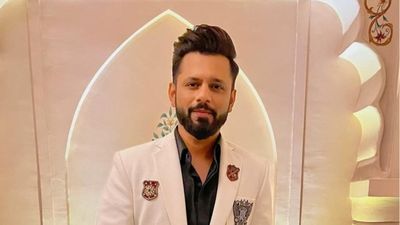 इंडिगो के चक्कर में बुरे फंसे टीवी एक्टर, राहुल वैद्य ने टिकट पर खर्च किए 4 लाख रुपये से ज्यादा