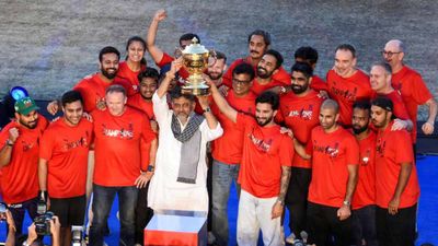 भगदड़ के बाद RCB का क्या होगा? कर्नाटक सरकार ने चिन्नास्वामी स्टेडियम को लेकर किया अंतिम फैसला