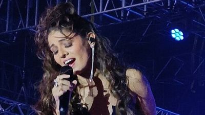 Sunidhi Chauhan: 'हॉट कपड़ों के लिए Hot बदन भी चाहिए', क्यों सुनिधि चौहान पर भड़के लोग? वायरल हुआ Video