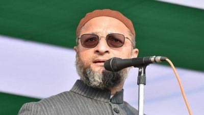 Asaduddin Owaisi: '56 इंच का सीना है तो उठाकर लाओ मसूद अजहर को', ओवैसी ने की PM मोदी से बड़ी मांग