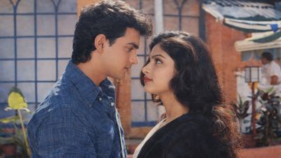 Ayesha Jhulka News: आमिर खान की हीरोइन जिसकी मासूमियत की थी दुनिया दीवानी, अब 160 बच्चों की है मां