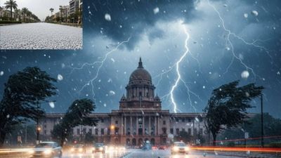UP Weather: नोएडा में पड़े ओले, लखनऊ समेत कई शहरों में हुई झमाझम बारिश से बढ़ी ठंड, IMD ने जारी किया अलर्ट 