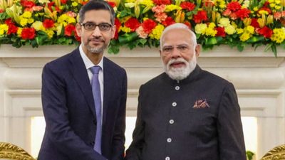 सुंदर पिचाई ने INDIA आकर दिया बड़ा गिफ्ट, Google भारत में करेगा 1.2 लाख करोड़ रुपये का निवेश, AI Hub बनेगा 