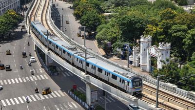 Hyderabad Metro Update: हैदराबाद के लोगों के लिए आई गुड न्यूज, मेट्रो के किराये में मिलेगी बंपर छूट!