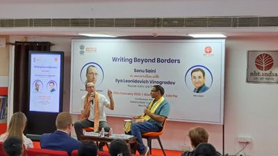‘महाभारत और रामायण रूस में लोकप्रिय महाकाव्य हैं’: इल्या लियोनिदोविच विनोग्रादोव ने राष्ट्रीय पुस्तक न्यास के “राइटिंग बियॉन्ड बॉर्डर्स” के सत्र में कहा