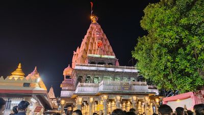 MP News: महाकाल भक्तों के लिए महत्वपूर्ण खबर: संध्या और शयन आरती की बुकिंग अब पूरी तरह ऑनलाइन