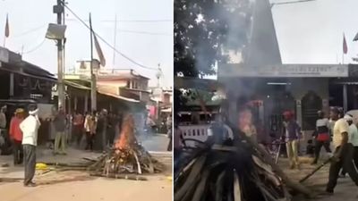 Bihar: इंसानियत हुई शर्मसार! श्मशान तक को तरस गई अर्थी, बेबस बेटे ने क्यों सजाई सड़क पर मां की चिता?