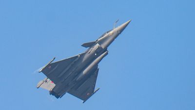 3.60 लाख करोड़ की हो रही मेगा डील, 2032 तक 176 राफेल के साथ भारत देगा फ्रांस को टक्कर 