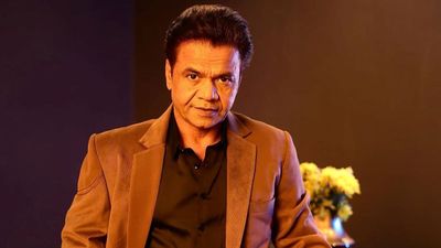 Rajpal Yadav: 'मैं रोया-गिड़गिड़ाया लेकिन,' राजपाल यादव को कर्ज देने वाले बिजनेसमैन ने तोड़ी चुप्पी
