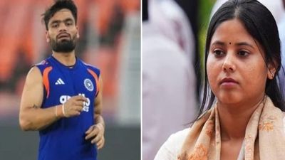 'अधूरा रह गया ससुर जी का सपना', Rinku Singh के पिता के निधन पर इमोशनल हुईं मंगेतर प्रिया सरोज, छलका दर्द!