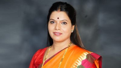 BJP Mayor Ritu Tawde Profile: BMC में बीजेपी की रितु तावड़े बनेंगी मेयर, जानिए कौन हैं मुंबई की नई मेयर