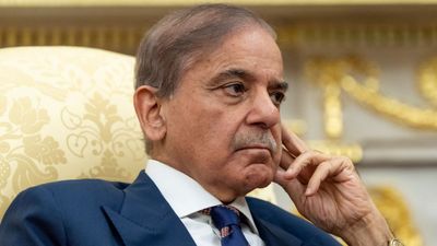 Trump Tariff: अब भारत से कितना ज्यादा टैरिफ देगा पाकिस्तान? बांग्लादेश पर भी चला हंटर, चेक करें नई लिस्ट