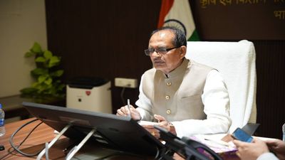 विदिशा में 10वीं-12वीं टॉपर्स को ₹51 हजार तक इनाम, शिवराज सिंह चौहान की ‘प्रेम-सुंदर प्रतिभा सम्मान’ घोषणा