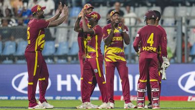 'मुझे बचा लें', T20 World Cup के बीच हड़कंप! भारत में फंसे इस खिलाड़ी ने क्रिस्टियानो रोनाल्डो से मांगी मदद