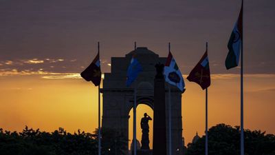 Delhi Aaj Kya Khula Kya Bandh: शहीद दिवस पर आज दिल्ली में क्या खुला, क्या बंद? ये रहा छुट्टियों का पूरा अपडेट