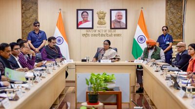 दिल्ली में अब ‘मलबा फेंकना’ पड़ेगा भारी! मेयर ने लॉन्च किया Malba Portal, घर बैठे उठवाएं कंस्ट्रक्शन वेस्ट