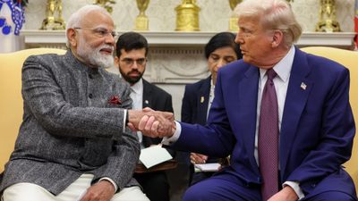 Trump PM Modi Talks: 'होर्मुज' तेल के रास्ते पर ट्रंप ने PM मोदी से क्या-क्या कहा? US-Iran तनाव के बीच मंथन 