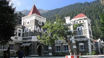 High court uttarakhand:  IPS अरुण मोहन और नीरू गर्ग का मामला, केंद्र सरकार से मांगा शपथ पत्र जानिए क्यों