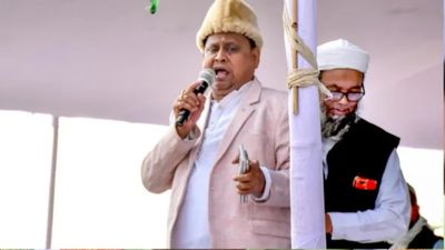 Bengal Assembly Elections: हुमायूं कबीर का 182 सीटों पर चुनाव लड़ने का ऐलान, ममता के खिलाफ मुस्लिम उम्मीदवार 