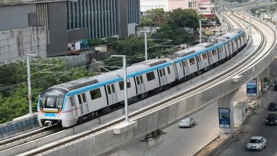 Hyderabad Metro Phase 2: मेट्रो के ओल्ड सिटी कॉरिडोर ने पकड़ी रफ्तार, एयरपोर्ट रूट पर नया ‘एट-ग्रेड' मॉडल