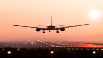 मिडिल ईस्‍ट में चल रहे संघर्ष के बीच इंडियन एयरलाइंस ने 279 इंटरनेशनल फ्लाइट की रद्द