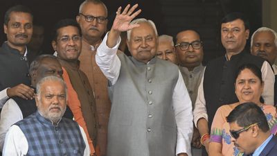 Nitish Kumar के राज्यसभा जाते ही बिहार का नया CM कौन? Tejashwi की भविष्यवाणी सच होगी? BJP की 'गोटी' फिक्स?