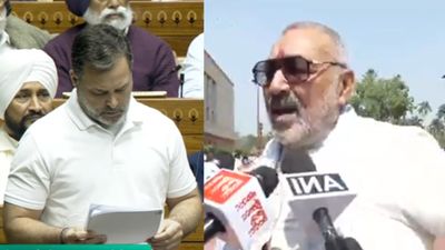 Parliament Budget Session: 'आप अबोध बालक हो', संसद में हंगामे पर भड़के गिरिराज सिंह