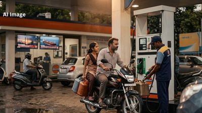 Petrol Diesel Prices: तेल संकट से कांपी दुनिया, लेकिन भारत का सीक्रेट प्लान तैयार, महंगा नहीं होगा पेट्रोल