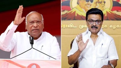 DMK-Congress Alliance: पी. चिदंबरम की मेहनत और खड़गे की पहल लाई रंग, तमिलनाडु में हुआ सीटों का बड़ा समझौता