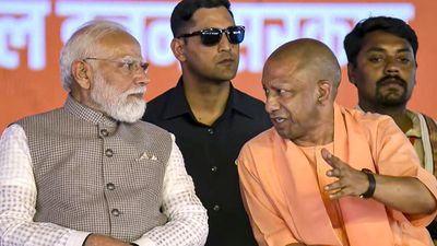 Jewar Airport: 'हर दो मिनट में उड़ेगा एक जहाज', PM मोदी ने किया एशिया के सबसे बड़े एयरपोर्ट का उद्घाटन!