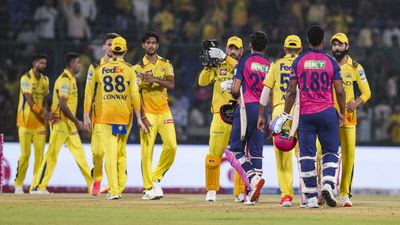 IPL 2026 से बाहर होने पर भी हर्षित राणा को मिलेंगे करोड़ों रुपये! KKR नहीं तो फिर कौन उठाएगा सैलरी का खर्च? बैन के 13 साल बाद फिर इस दिग्गज ने कर ली मैदान में उतरने की तैयारी? IPL के इस टीम से जुड़ा नाम!