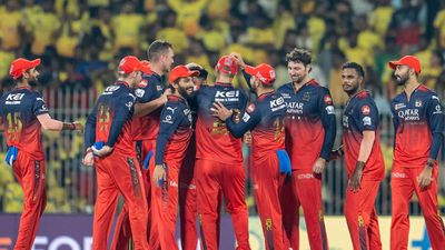 IPL 2026: क्या चिन्नास्वामी में होगा RCB vs SRH का ओपनिंग मैच? सरकार से अब तक आखिर क्यों नहीं मिली मंजूरी! 