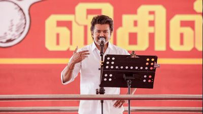 TN Election 2026: TVK शुक्रवार को करेगी 234 उम्मीदवारों का ऐलान, क्या DMK का किला हिला पाएंगे सुपरस्टार विजय? 