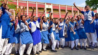 UP Board Result 2026: किस तारीख जारी होंगे यूपी बोर्ड के नतीजे? इस बार बोर्ड करेगी अलग तरह से मार्किंग 