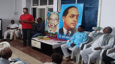 कांशीराम जयंती पर भोपाल में बहुजन समाज का बड़ा संदेश: संविधान बचाने के लिए राहुल गांधी का साथ दें