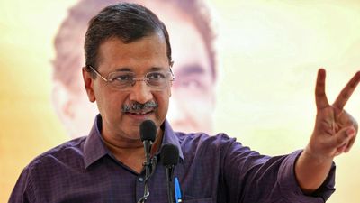 Delhi Excise Policy: केजरीवाल की अर्जी पर अब हाईकोर्ट में 13 अप्रैल को सुनवाई, कोर्ट रूम में क्या-क्या हुआ? 