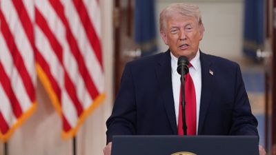 US-Iran War: 'ईरान को एक रात में खत्म कर सकते हैं, शायद कल रात ही', होर्मुज डेडलाइन से पहले ट्रंप की चेतावनी