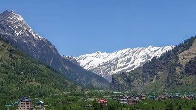  सिल्क रूट अल्ट्रा ट्रेल में 300 से अधिक धावक शामिल हुए