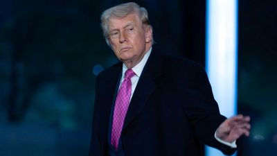 Trump Warning Iran: ट्रंप ने ईरान को दिया 'तबाही' का आखिरी अल्टीमेटम! क्यों बढ़ाई 24 घंटे की डेडलाइन?