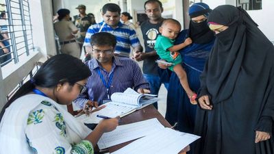 UP Final Voter List 2026: यूपी की फाइनल वोटर लिस्ट में 84 लाख वोटर बढ़े! किस जिले में हुआ सबसे बड़ा उलटफेर?