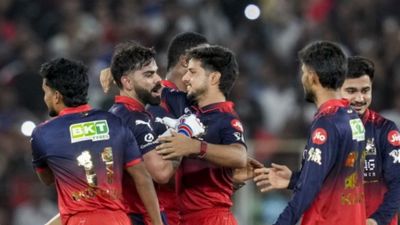 IPL 2026 फाइनल में  RCB को मिली ऐतिहासिक जीत, बेंगलुरु पुलिस ने जश्‍न को लेकर जारी की सख्‍त एडवाजरी 