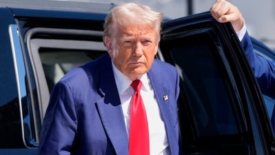 Trump Officials Texted Yemen War Plans To Group Chat In Secure App That Included Journalist
